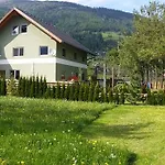 Haus Santorum