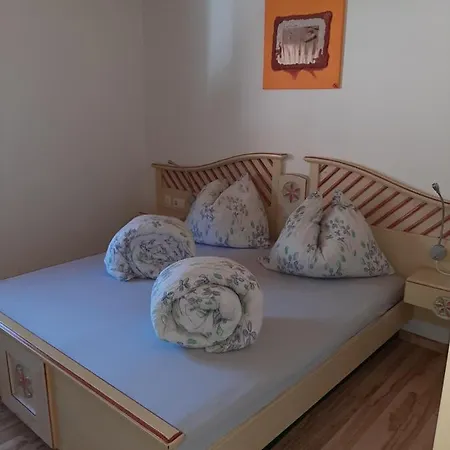 Haus Santorum 상트미카엘임룽가우